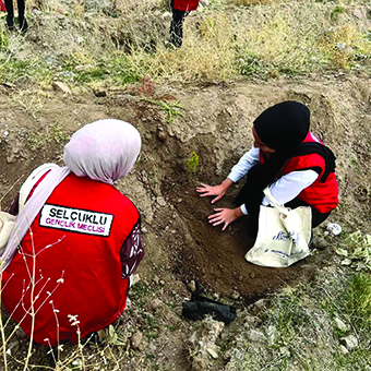 SELÇUKLU EKİYOR KONYA YEŞİLLENİYOR