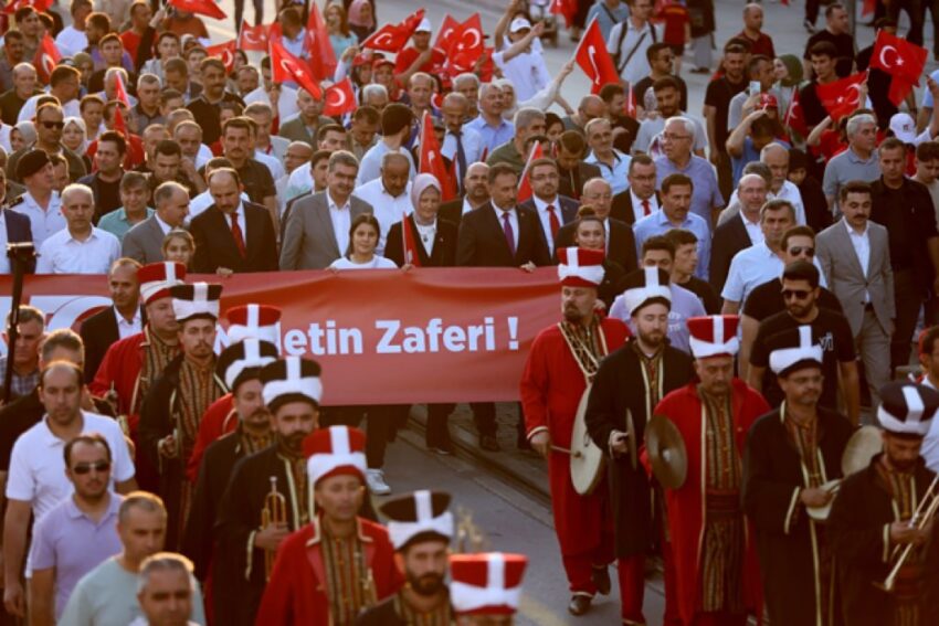 BAŞKAN PEKYATIRMACI: “BU MİLLETİ KİMSE BÖLEMEYECEK”