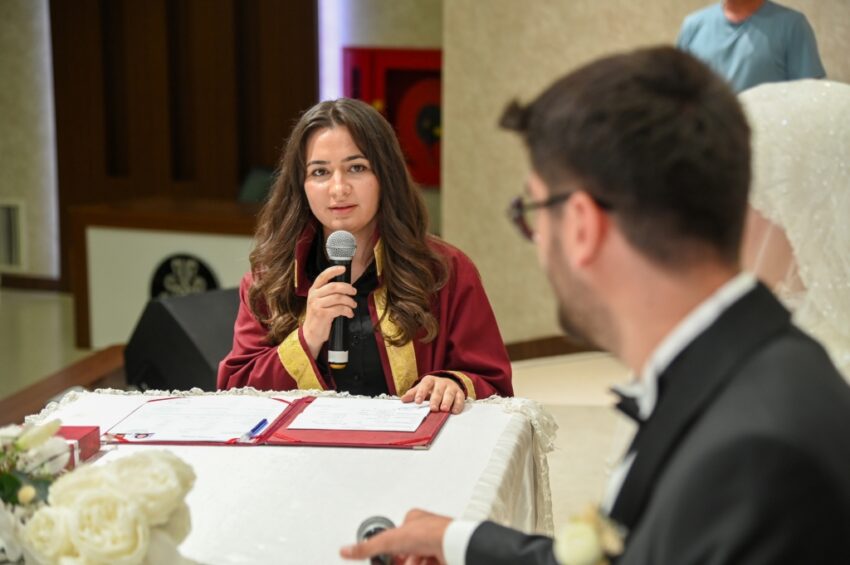 KONYA’NIN İLK VE TEK KADIN NİKAH MEMURU SELÇUKLU BELEDİYESİ’NDE