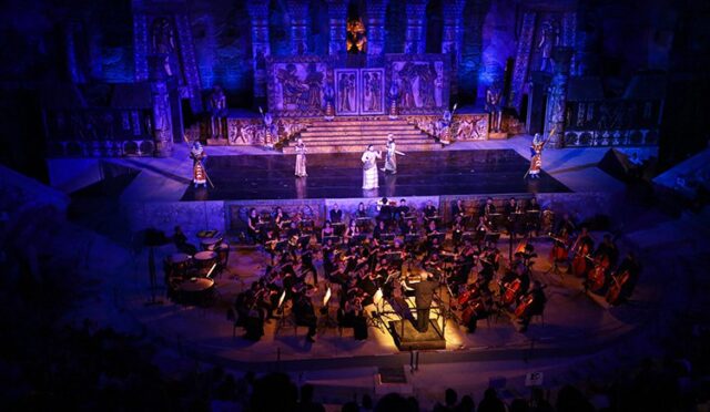 ASPENDOS’TA OPERA VE BALE ŞÖLENİ “OPERA GALA GECESİ”