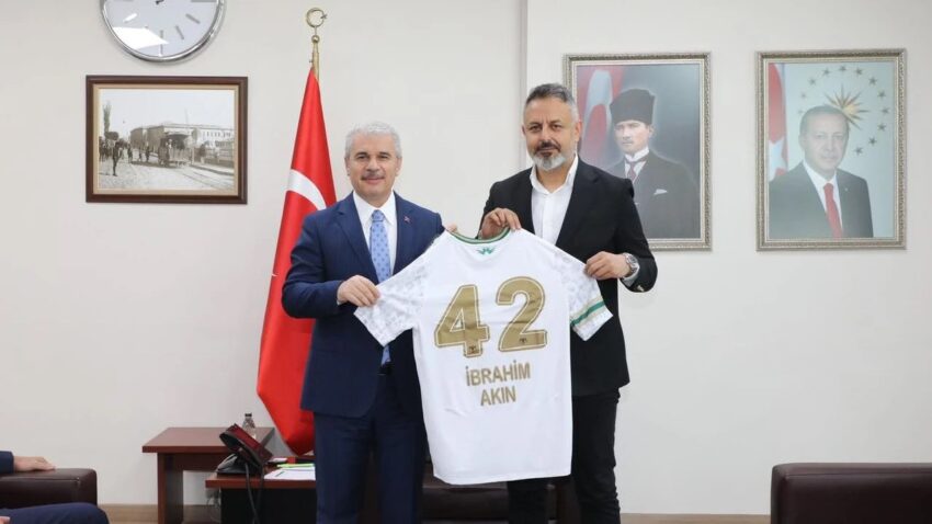 KONYASPOR’DAN VALİ İBRAHİM AKIN’A ZİYARET