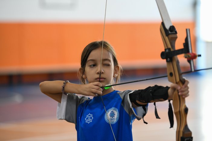 SELÇUKLU’DA KIŞ SPOR OKULLARI DÖNEMİ BAŞLADI