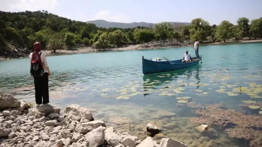 KONYA’DAKİ HACIAKİF ADASI ZİYARETÇİLERİN GÖZDESİ OLDU