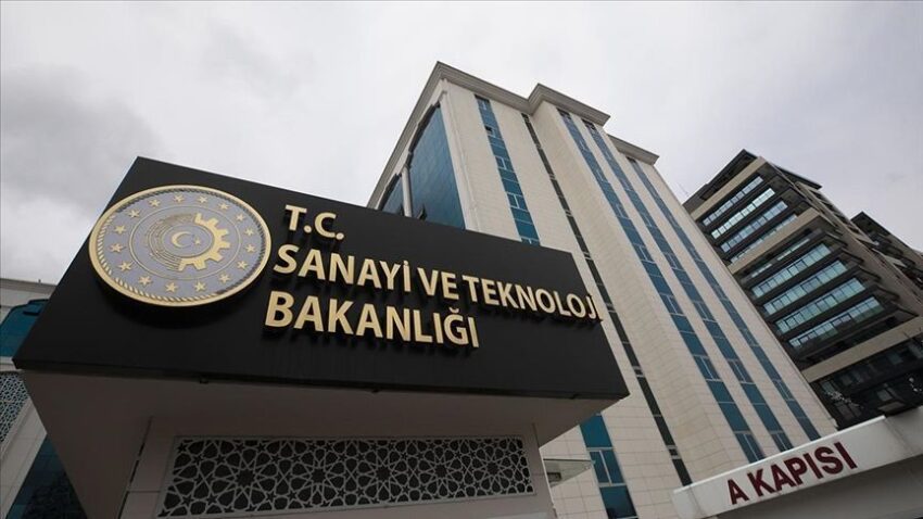 SANAYİ VE TEKNOLOJİ BAKANLIĞI UZMAN YARDIMCISI ALIMI YAPACAK