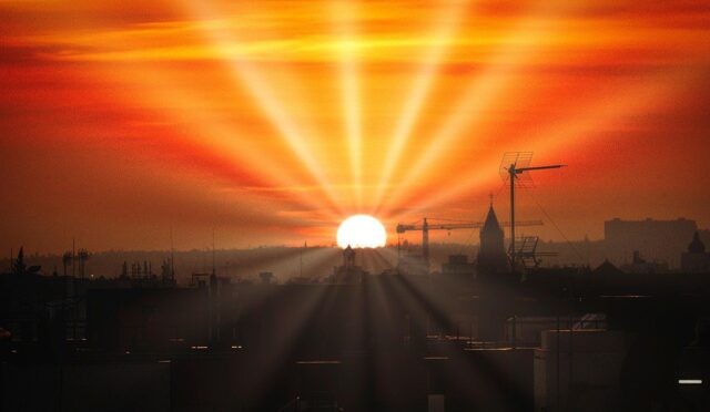 17412515461736420040