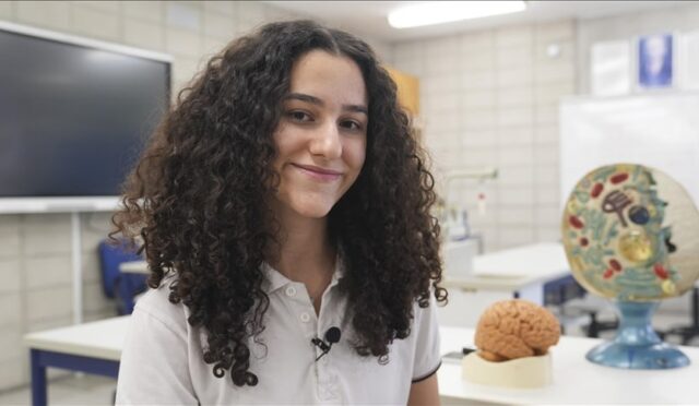 17418715271524332363