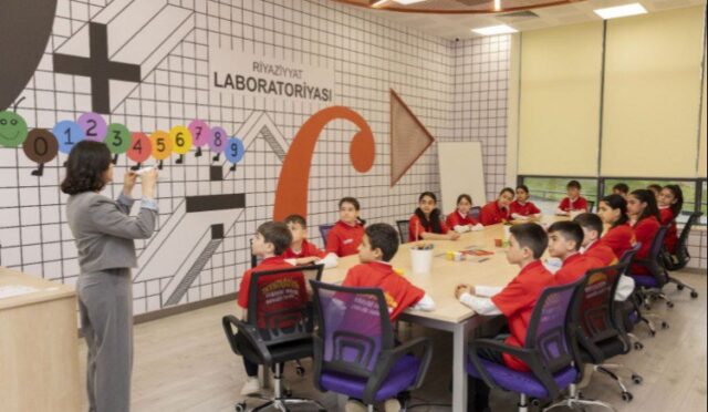 17472930441417470840