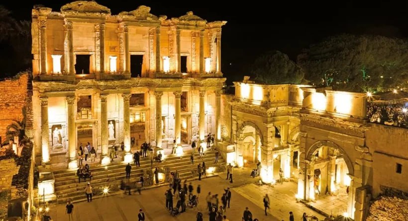 27 MÜZE VE ÖREN YERİ GECE ZİYARETİNE AÇILIYOR