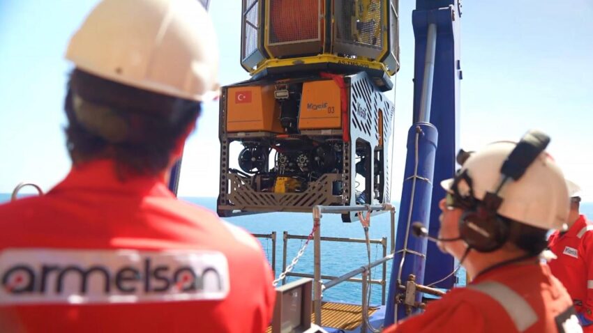 YERLİ SUALTI ROBOTU KAŞİF, GÖKTEPE-3’TE TARİHİ DOĞAL GAZ KEŞFİNE İMZA ATTI