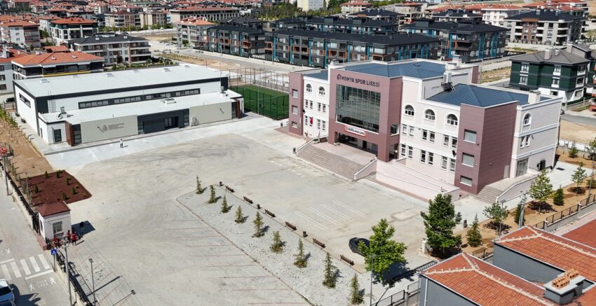 SELÇUKLU BELEDİYESİ EĞİTİMİN DE EN BÜYÜK DESTEKÇİSİ