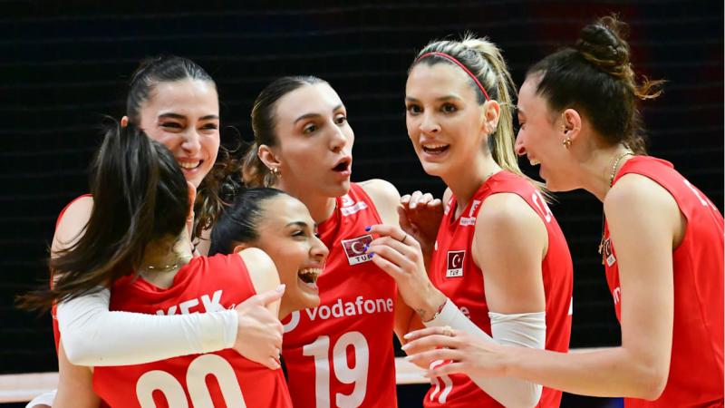 VOLEYBOLUN KALBİ BU HAFTA İSTANBUL’DA ATACAK