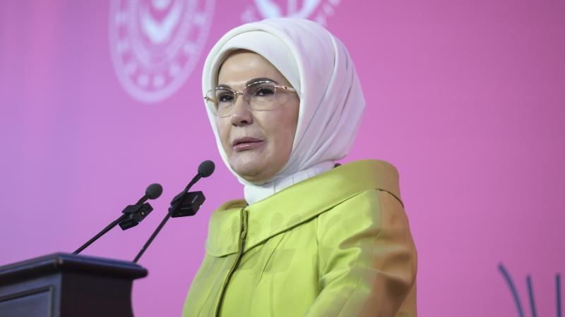 EMİNE ERDOĞAN’DAN ÇEVRE VURGUSU: “ÜNİVERSİTELERDE SIFIR ATIKLA DEĞİŞİM BAŞLAYACAK”