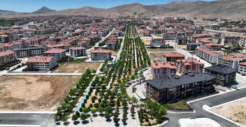 KONYA’NIN EN UZUN BİSİKLET VE YÜRÜYÜŞ YOLU BU PARKTA