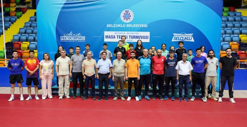 SPORUN MERKEZİ SELÇUKLU’DA MASA TENİSİ HEYECANI YAŞANDI
