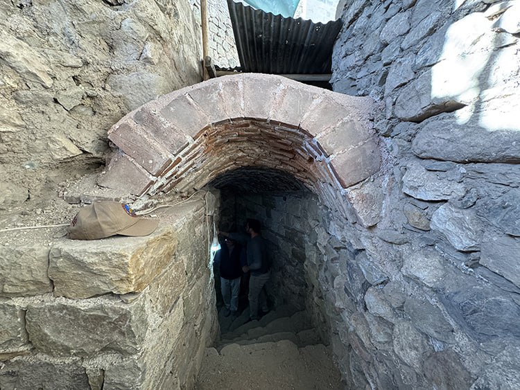 HARPUT KALESİ’NDE ROMA DÖNEMİNE AİT GİZLİ GEÇİDİN RESTORASYONU TAMAMLANDI