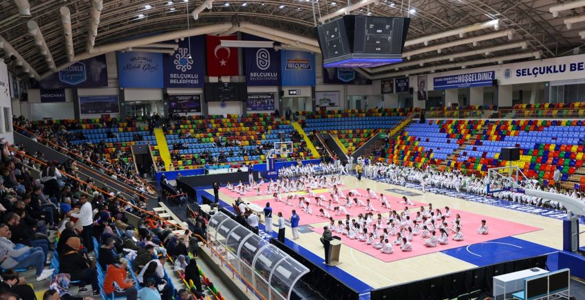 SPORUN MERKEZİ SELÇUKLU’DA KUŞAK SINAVI COŞKUSU YAŞANDI