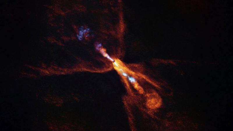 GÜNEŞ SİSTEMİ DIŞINDA İLK KORONAL KÜTLE ATIMI TESPİT EDİLDİ