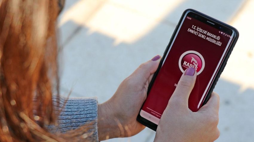 KADES’E REKOR İLGİ: İNDİRME SAYISI 8,9 MİLYONU AŞTI