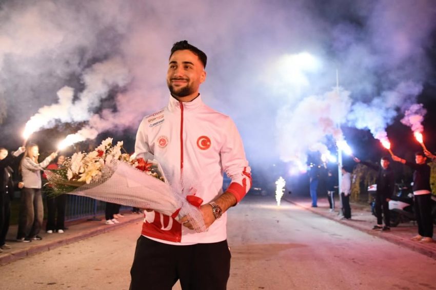 MİLLİ SPORCU ÇETİN KARAPINAR’DAN DÜNYA ÜÇÜNCÜLÜĞÜ