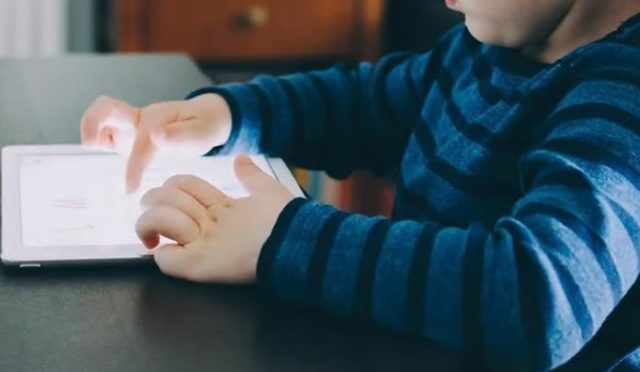 17651927811948955860