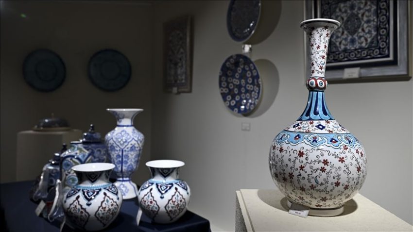 ‘EVVEL BİR MİRASIN İZİNDE’ SERGİSİ ZİYARETE AÇILDI