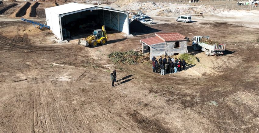 ÖĞRENCİLER SELÇUKLU BELEDİYESİ KOMPOST ÜRETİM TESİSİ’Nİ ZİYARET ETTİ