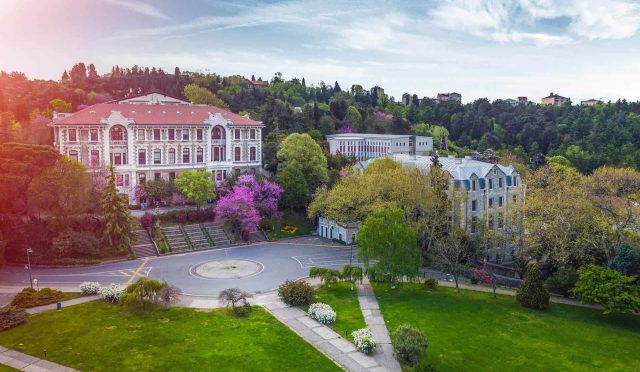 17692401701777282916