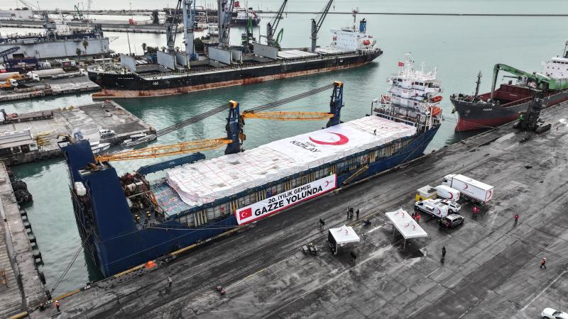 KIZILAY’IN 20. “İYİLİK GEMİSİ” GAZZE’YE UĞURLANDI