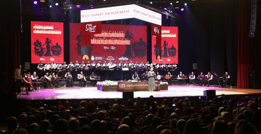 SELÇUKLU BELEDİYESİ SANAT AKADEMİSİ’NDEN TÜRK SANAT MÜZİĞİ ZİYAFETİ