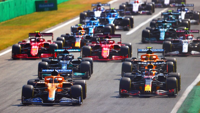 FORMULA 1’DE YENİ SEZON BAŞLIYOR