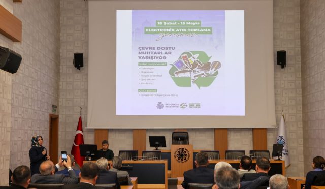 17721805561628839367