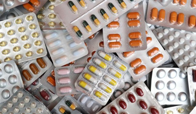 17743382371348808286