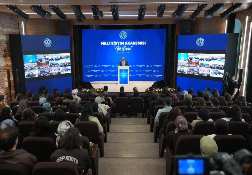 MİLLİ EĞİTİM AKADEMİSİ’NDE İLK DERS BAŞLADI