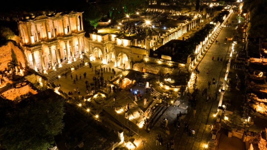 GECE MÜZECİLİĞİ YENİ SEZONUYLA TARİH TUTKUNLARINI AĞIRLAMAYA HAZIR