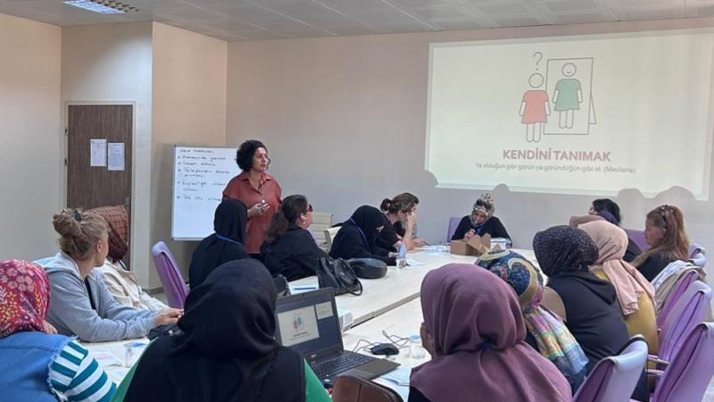 “MODÜLER AİLE EĞİTİM PROGRAMI” 81 İLDE UYGULANMAYA BAŞLADI