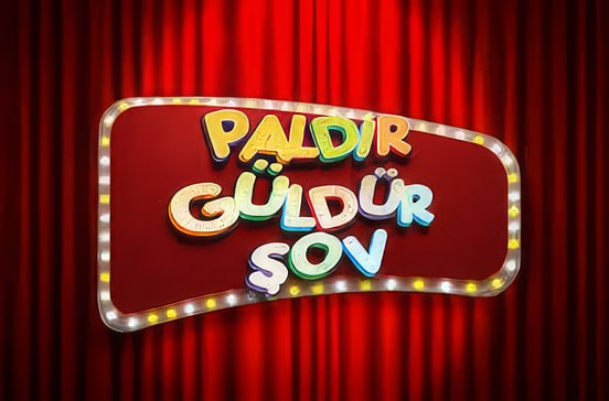“PALDIR GÜLDÜR ŞOV” SELÇUKLU KONGRE MERKEZİ’NDE İZLEYİCİYLE BULUŞTU
