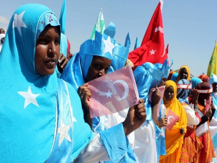 TÜRKİYE, SOMALİ’DE SİYASİ DİYALOG SÜRECİNDE ARABULUCU ROLÜNÜ SÜRDÜRÜYOR