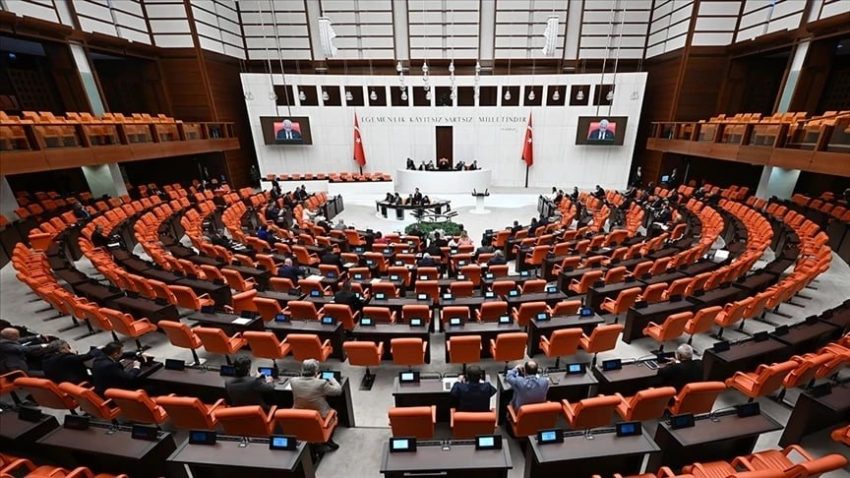 OKUL SALDIRILARI TBMM’DE ARAŞTIRILIYOR: SOSYAL MEDYA TEMSİLCİLERİ DİNLENECEK
