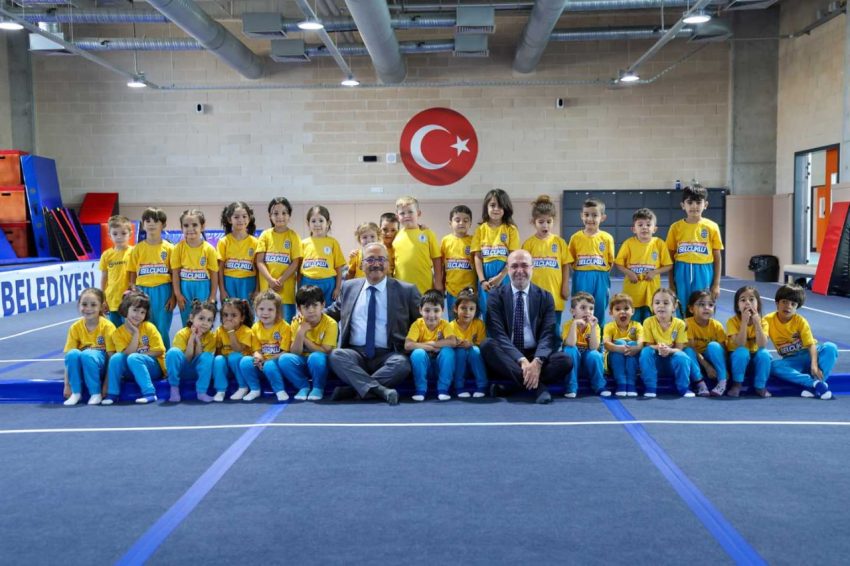 PEKYATIRMACI VE KAYMAKAM CANDAN SELÇUKLU’NUN YATIRIMLARINI İNCELEDİ