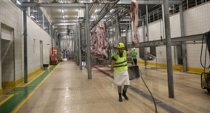 KESİMHANELERDE KAMERA VE DİJİTAL TAKİP DÖNEMİ 1 OCAK 2027’DE BAŞLIYOR